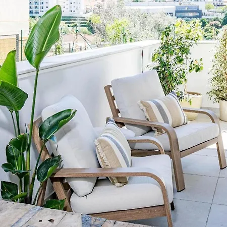 New Luxury In Estepona, Costa Del Sol - Short Walk To The Beach, Old Town & Marina *